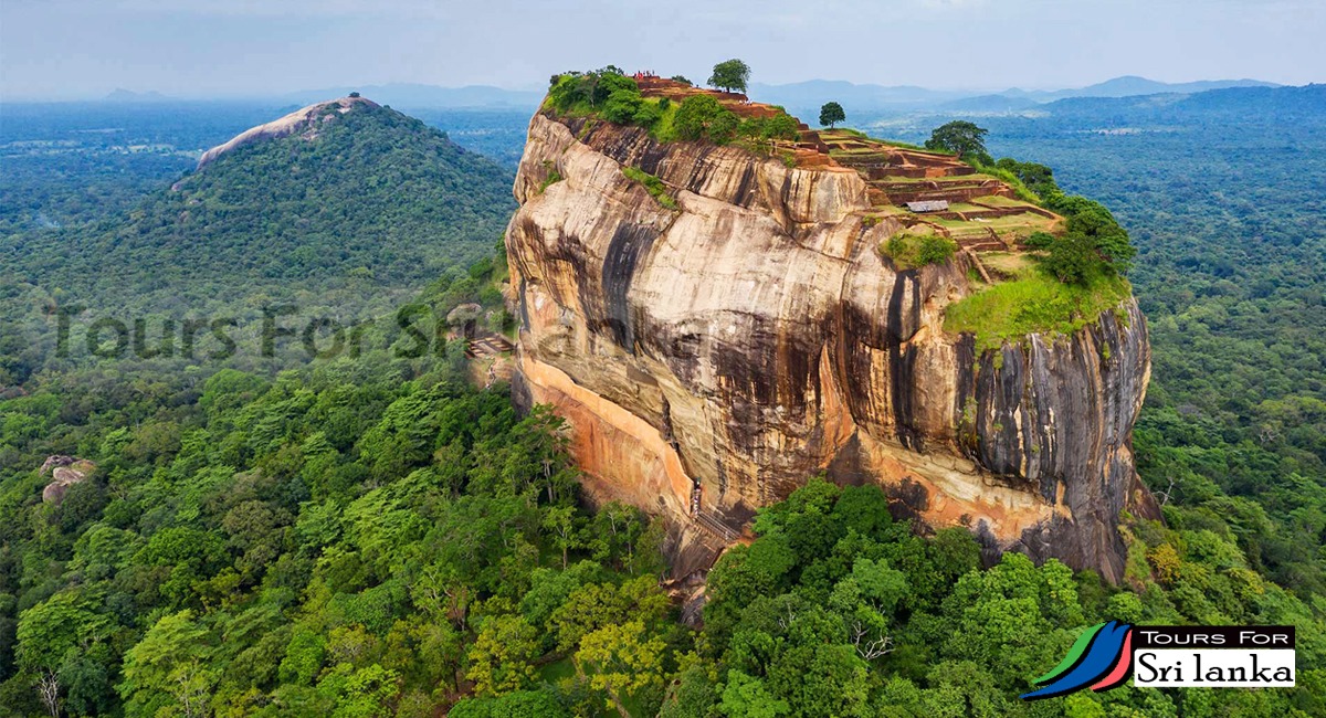 Sigiriya rock, Sigiriya village, Sigiriya blo